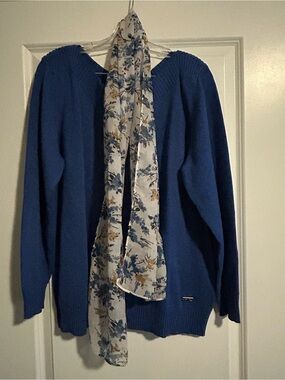 Blue Women's Knit Sweater - Classic Crewneck with scarf